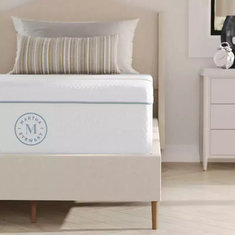 Matelas en mousse à mémoire de forme et thé vert, mi-ferme, à double action rafraîchissante, avec dessus matelassé en jacquard recyclé doux et respirant