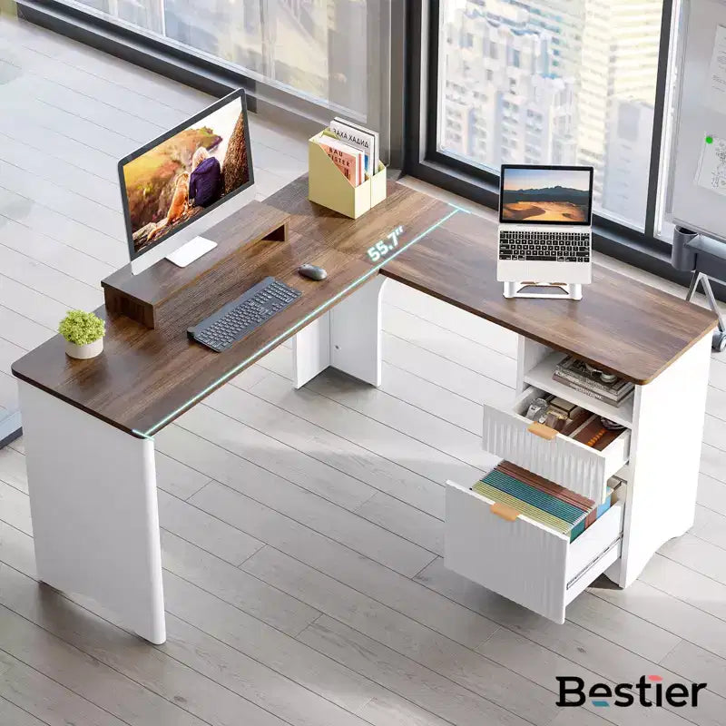 Bureau d'angle en L de 55 pouces avec tiroirs, bureau d'ordinateur de bureau avec coins arrondis, support d'écran et panneaux cannelés, blanc et noyer