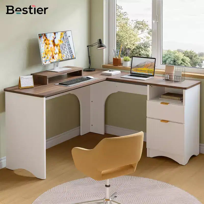 Bureau d'angle en L de 55 pouces avec tiroirs, bureau d'ordinateur de bureau avec coins arrondis, support d'écran et panneaux cannelés, blanc et noyer
