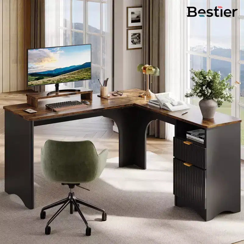 Bureau d'angle en L de 55 pouces avec tiroirs, bureau d'ordinateur de bureau avec coins arrondis, support d'écran et panneaux cannelés, blanc et noyer