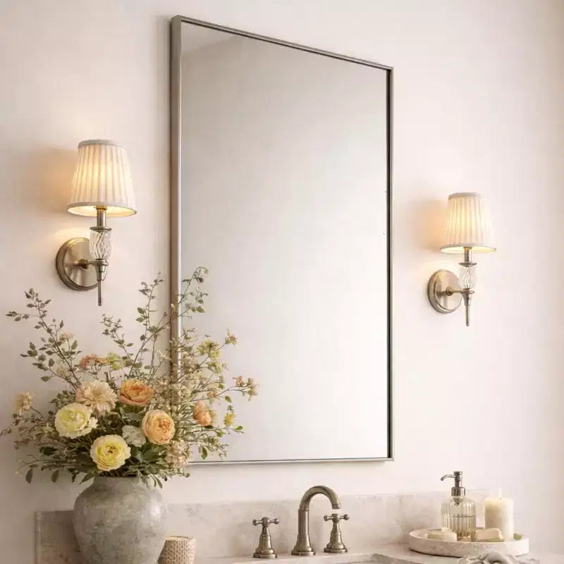 Miroir de salle de bain avec coins carrés, miroir rectangulaire encadré en métal en acier inoxydable pour salle de bain